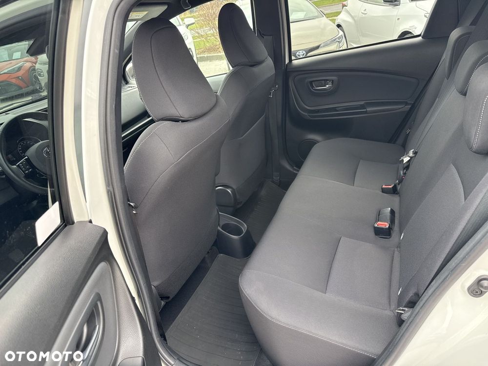 Toyota Yaris 1.5 Selection - 11