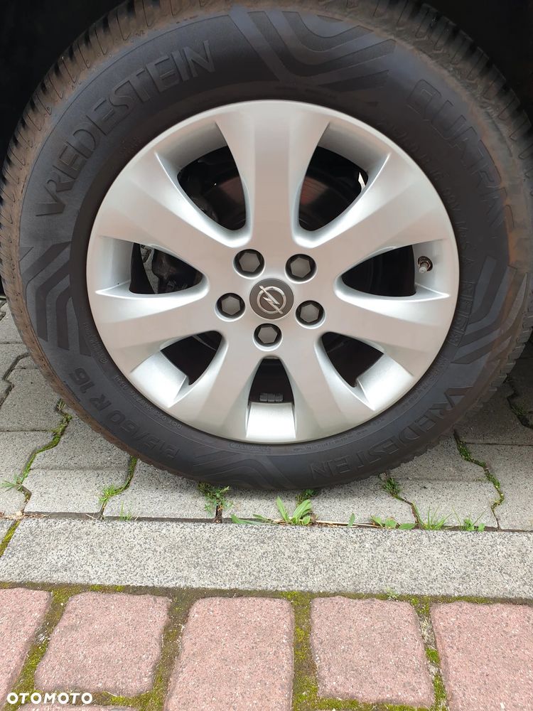 Opel Astra 1.4 Turbo Cosmo - 40
