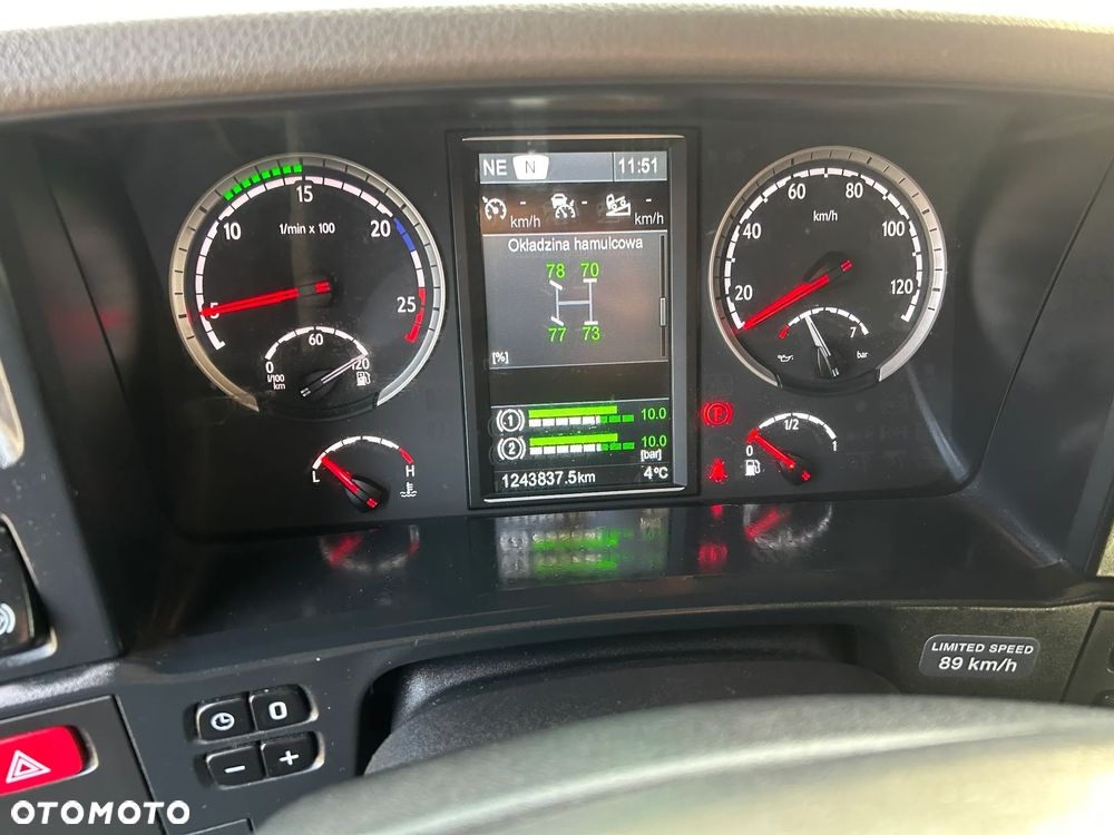 Scania R450 RETARDER / SKÓRY / NAVI / AUTOMAT / POLSKI SALON / ZBIORNIKI PALIWA 1500 L / LAMPY LED / FULL SPOJLERY / TYŁ 4 PODUSZKI / BARDZO ŁADNA SCANIA 2015 ROK !! - 28