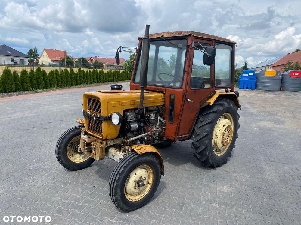 Ursus C330 - 3