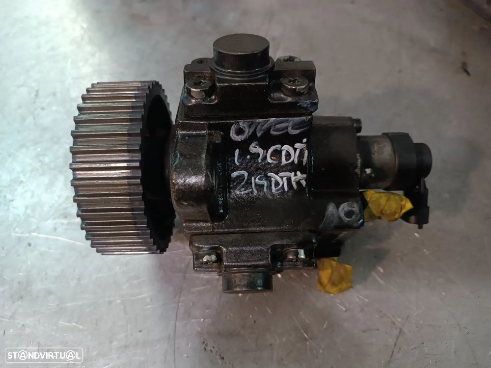 BOMBA INJECTORA / ALTA PRESSÃO OPEL ASTRA / VECTRA 1.9CDTI FIAT 1.9JTD 150CV 0445010184 55209063 - 1