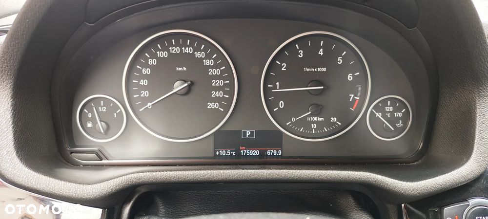 BMW X3 xDrive28i Sport-Aut - 9