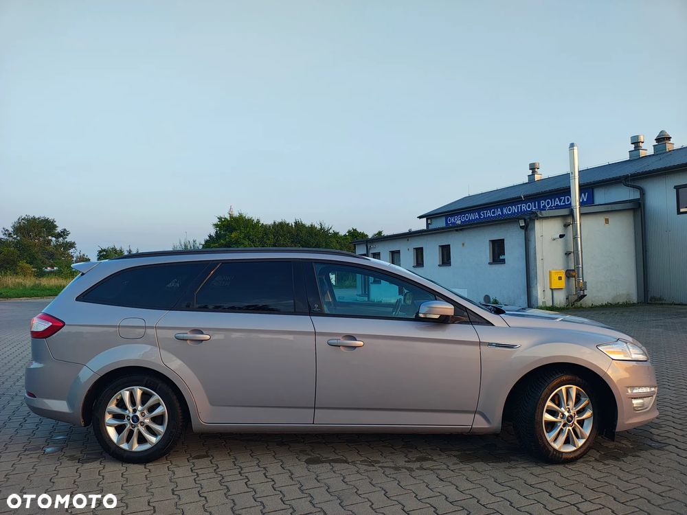 Ford Mondeo 2.0 TDCi Champions Edition - 8