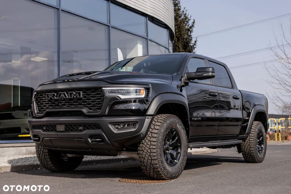 RAM 1500 RHO - 25