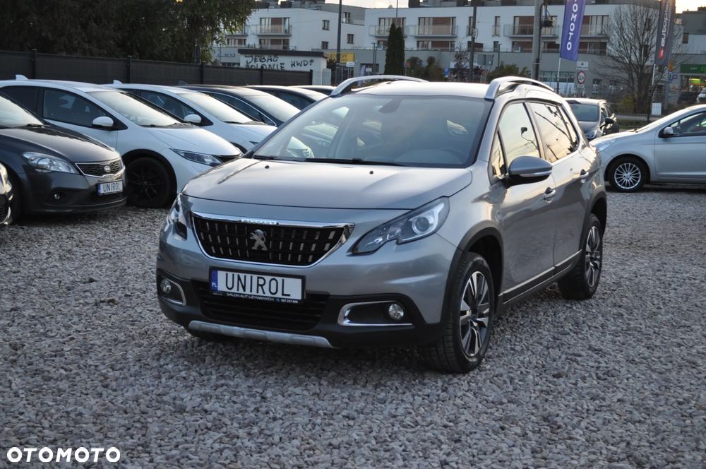 Peugeot 2008 1.2 Pure Tech GPF Allure S&S - 15