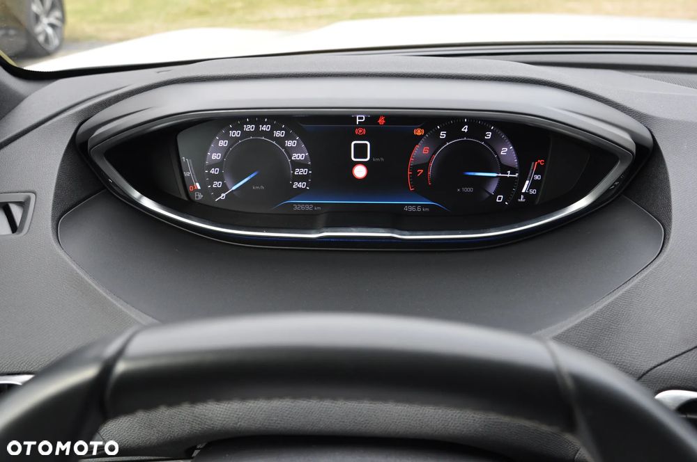 Peugeot 3008 1.2 PureTech Allure Pack S&S EAT8 - 12