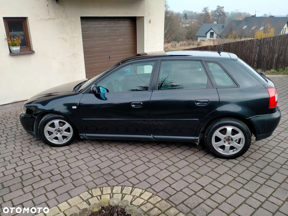 Audi A3 Sportback 1.6 Attraction - 11