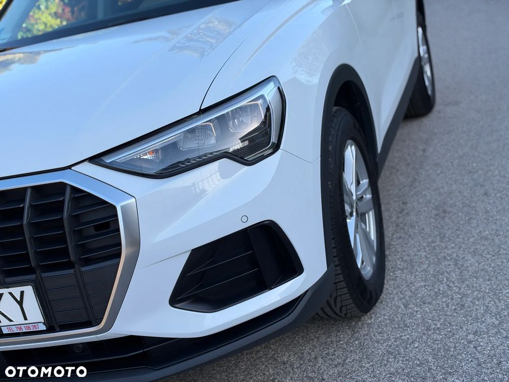 Audi Q3 35 TDI S tronic - 39