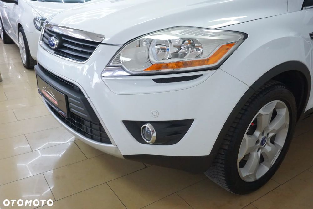 Ford Kuga 2.0 TDCi 4x4 Titanium - 9