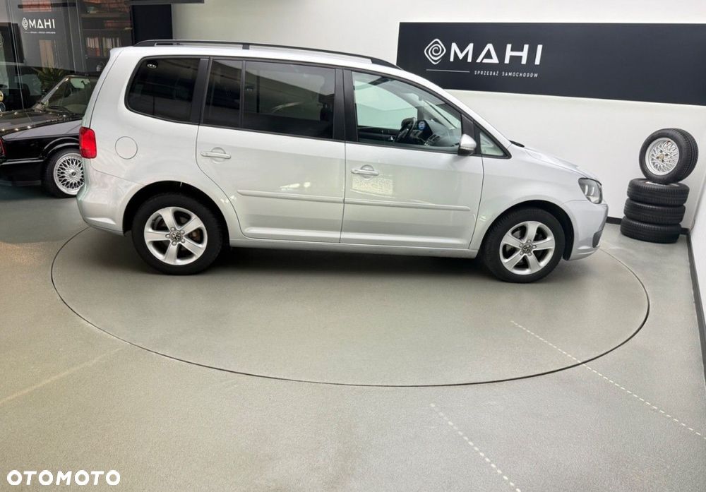Volkswagen Touran 1.6 TDI DPF Trendline - 13