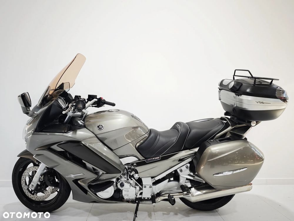 Yamaha FJR - 5