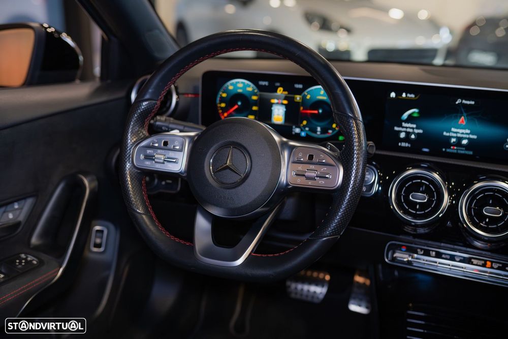 Mercedes-Benz A 180 Limousine d AMG Line Aut. - 32