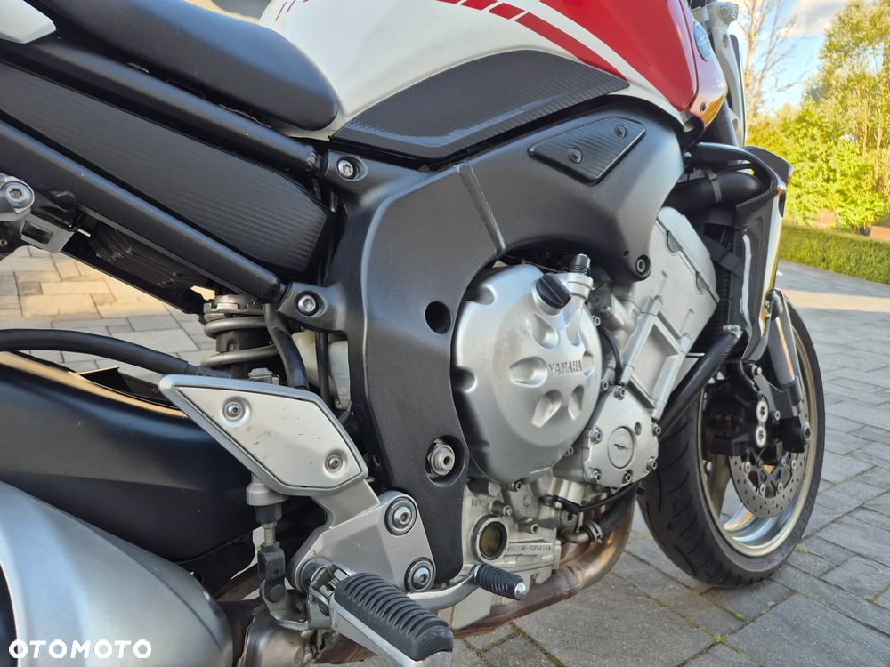Yamaha FZ - 6