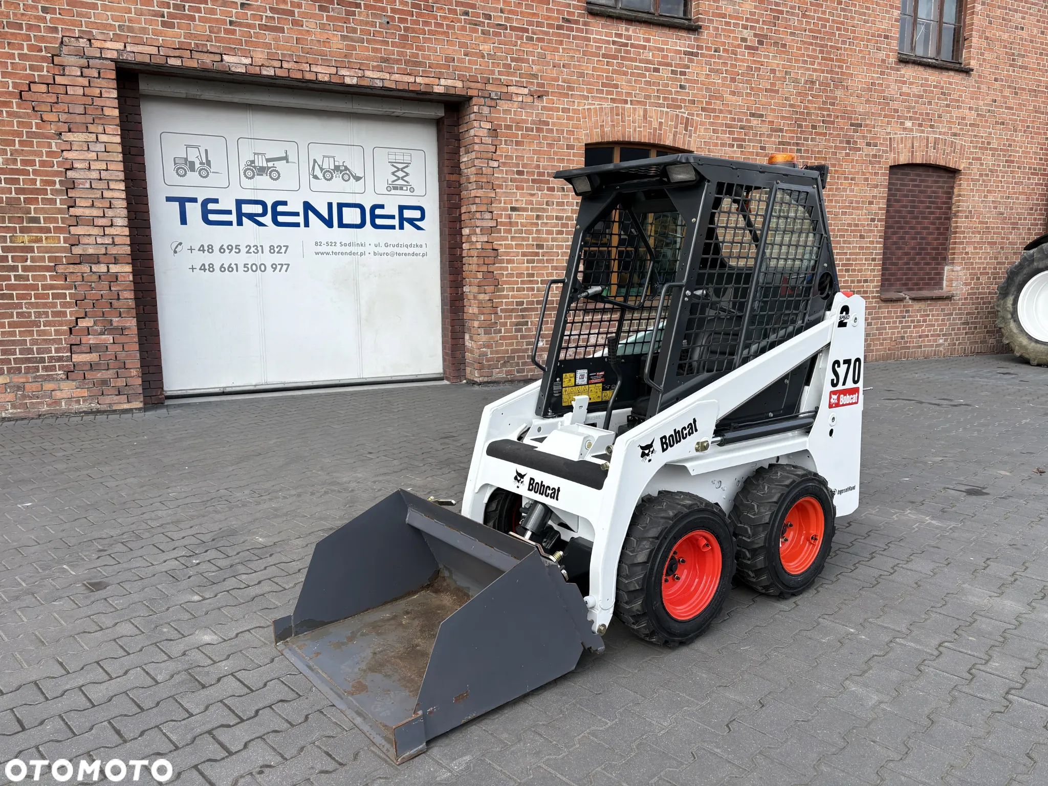 Bobcat S70 - 1