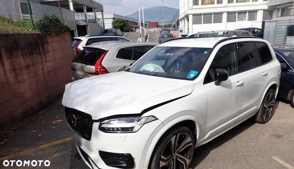 Volvo XC 90 B5 D AWD R-Design 7os - 9