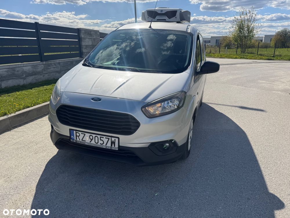 Ford Transit courier - 2