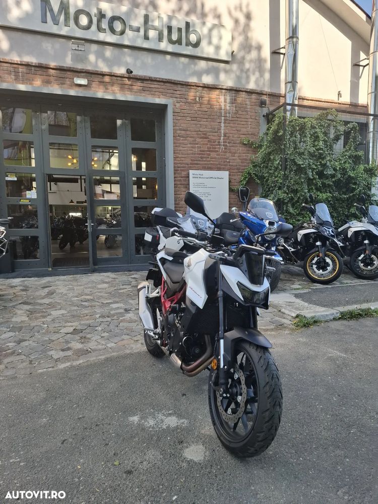 Honda CB 750 Hornet - 3