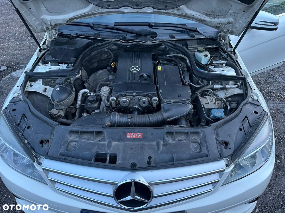 Mercedes-Benz Klasa C 180 Kompressor Automatik BlueEFFICIENCY Avantgarde - 20