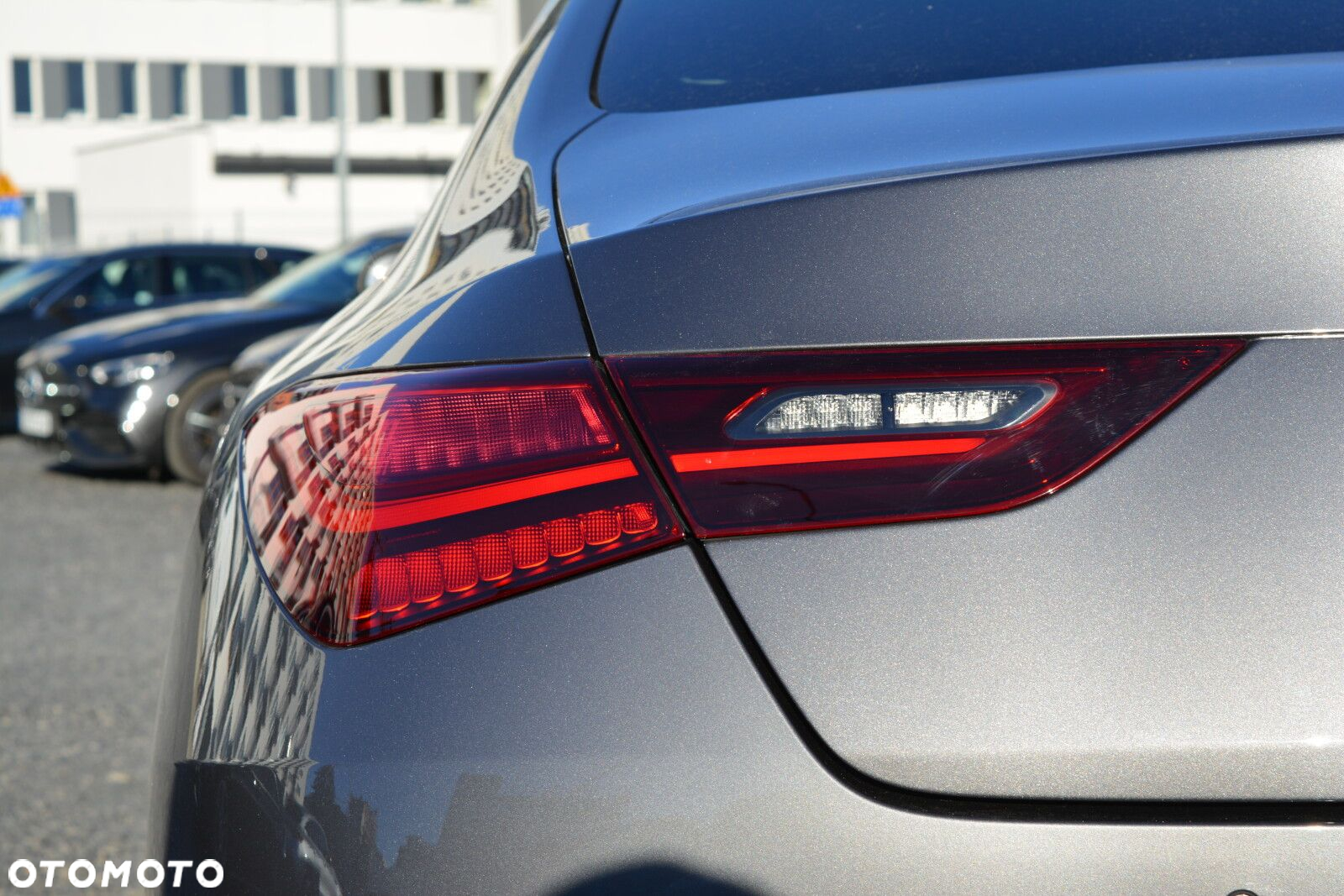 Mercedes-Benz CLA 200 Progressive 7G-DCT - 11