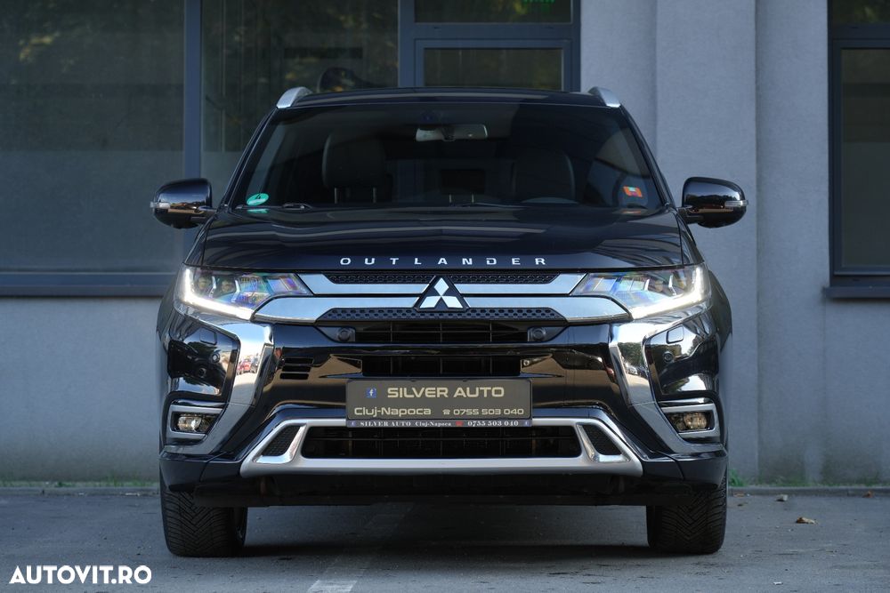 Mitsubishi Outlander 2.4 4WD Diamant+ - 32