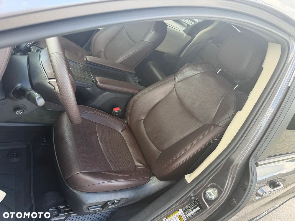 Toyota Sienna 3.5 V6 - 19
