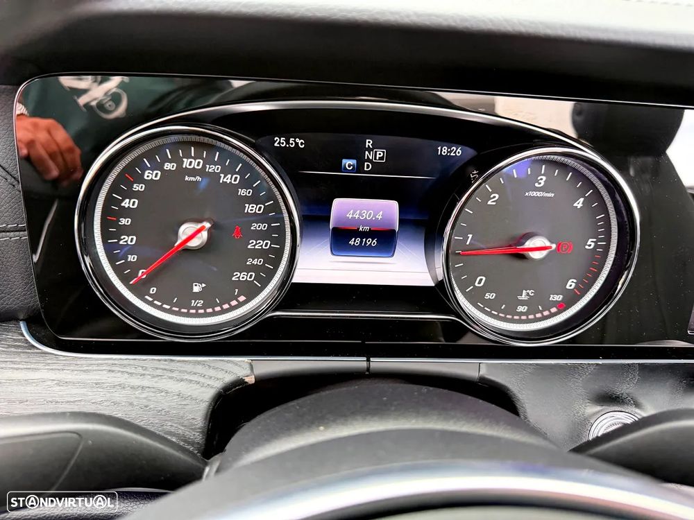Mercedes-Benz C 220 d Cabrio 9G-Tronic AMG Line - 16