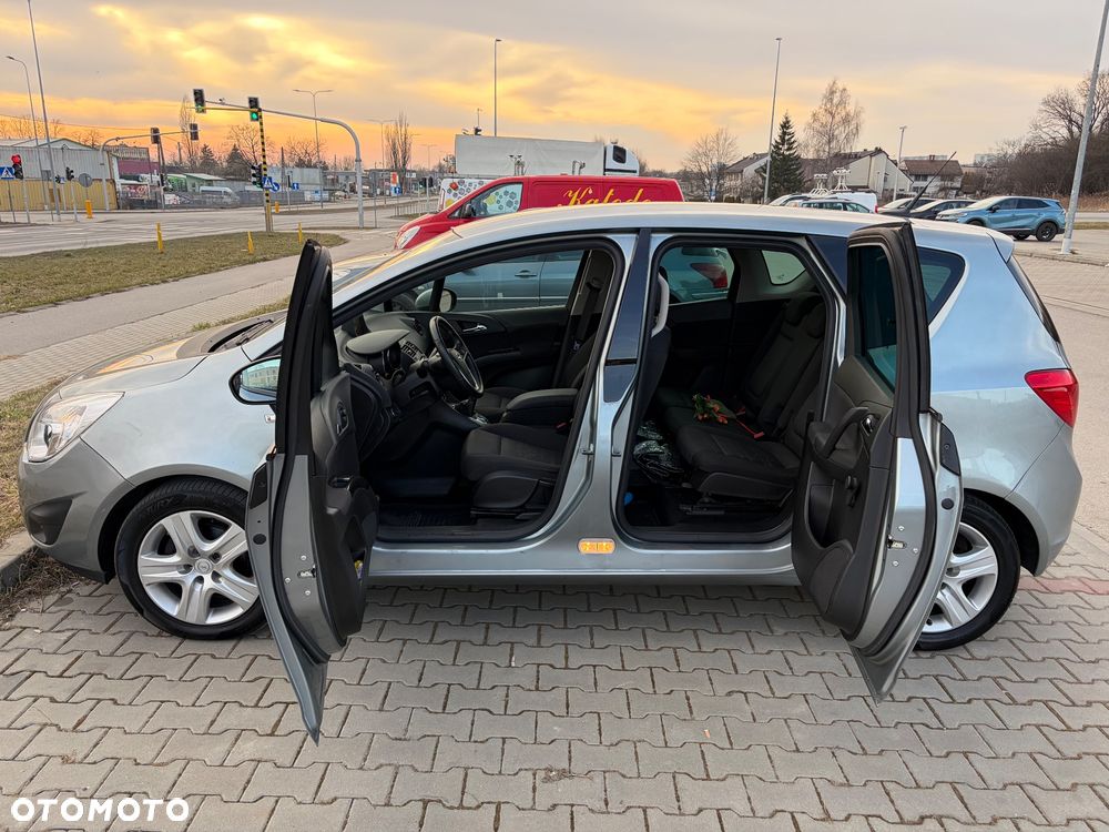 Opel Meriva 1.4 T Essentia - 7