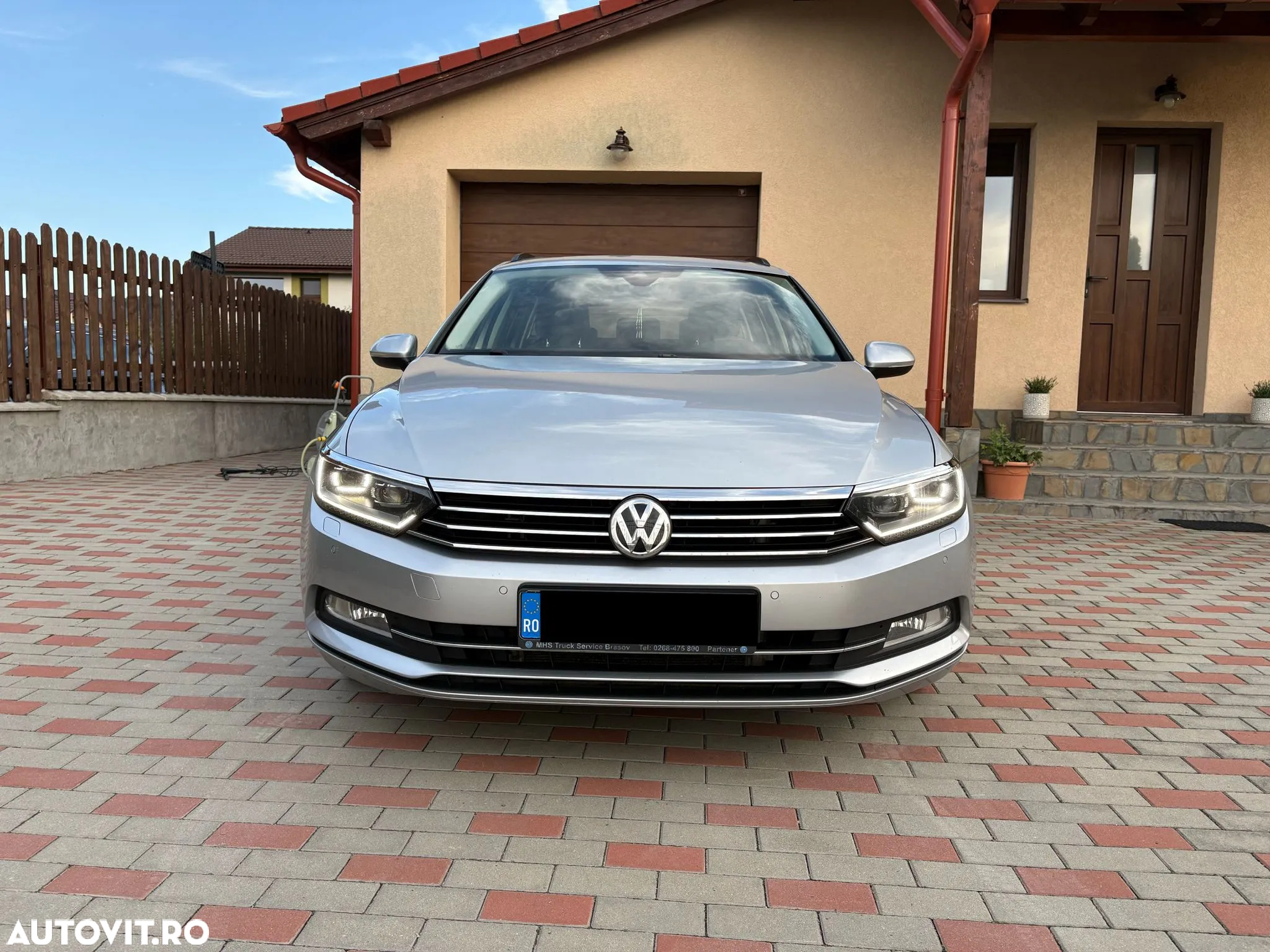 Volkswagen Passat Variant 2.0 TDI (BlueMotion Technology) Comfortline - 16