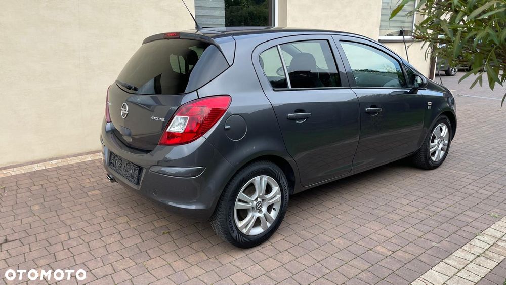 Opel Corsa 1.4 16V Sport - 5