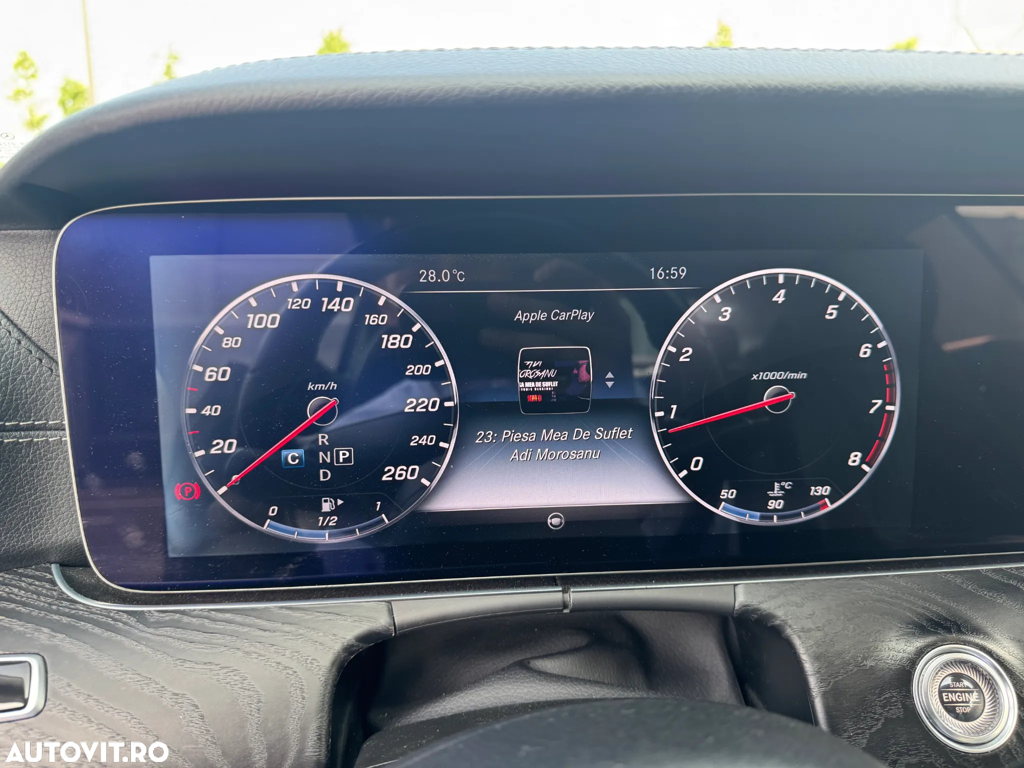 Mercedes-Benz E - 10