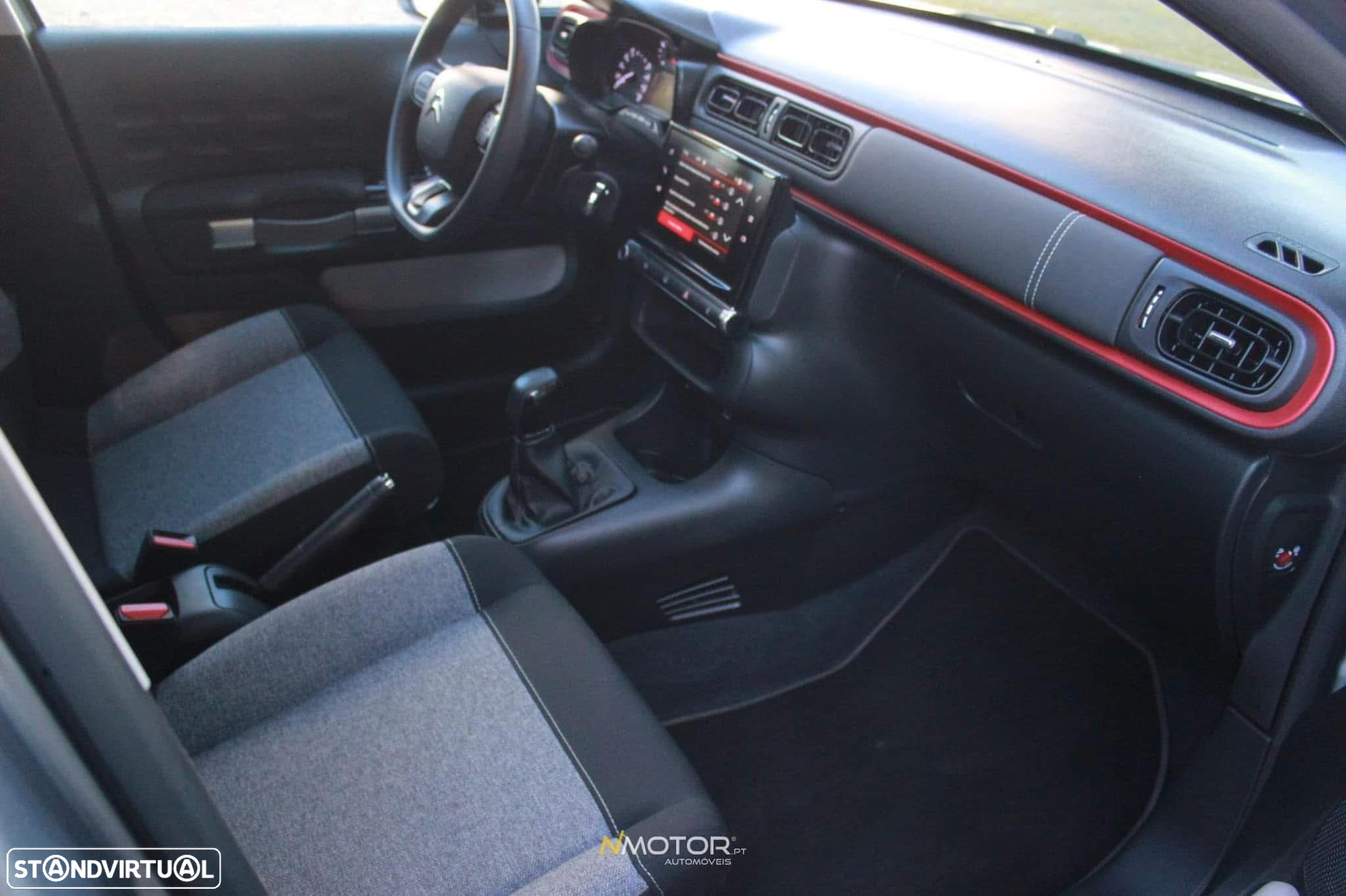 Citroën C3 1.2 PureTech C-Series - 12