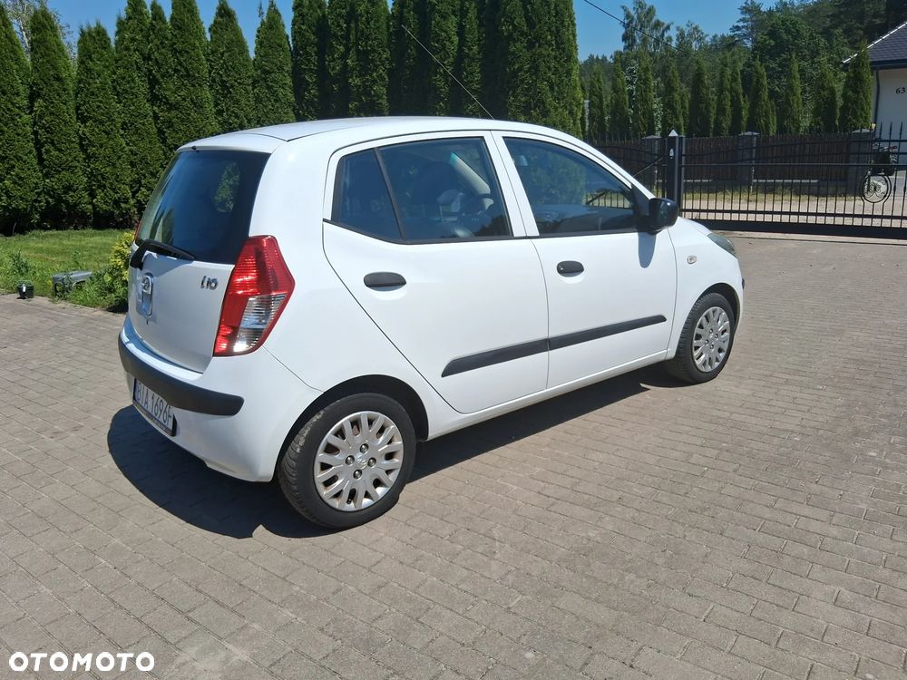 Hyundai i10 1.1 Base - 8