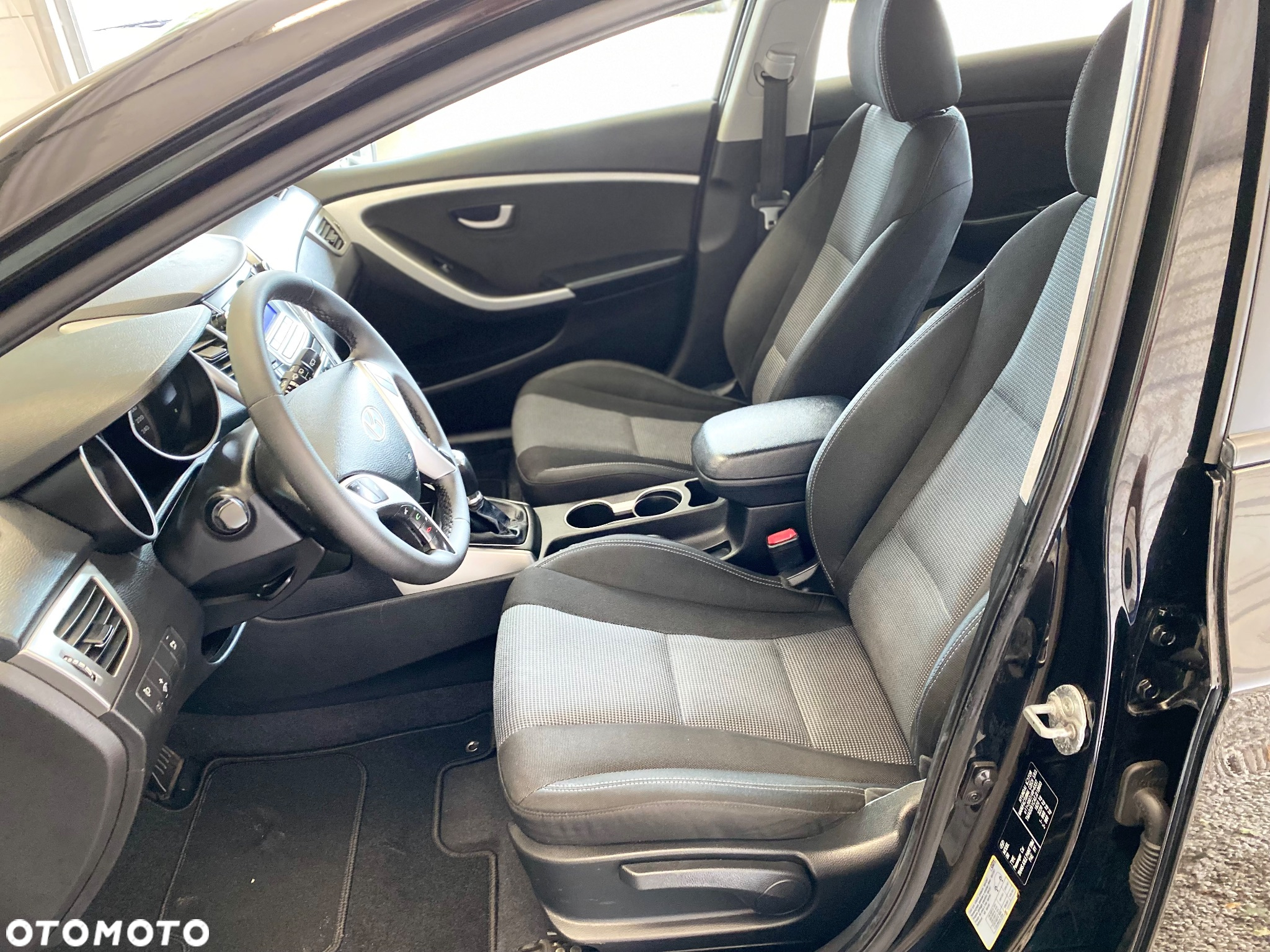 Hyundai i30 1.6 GDI Style - 9