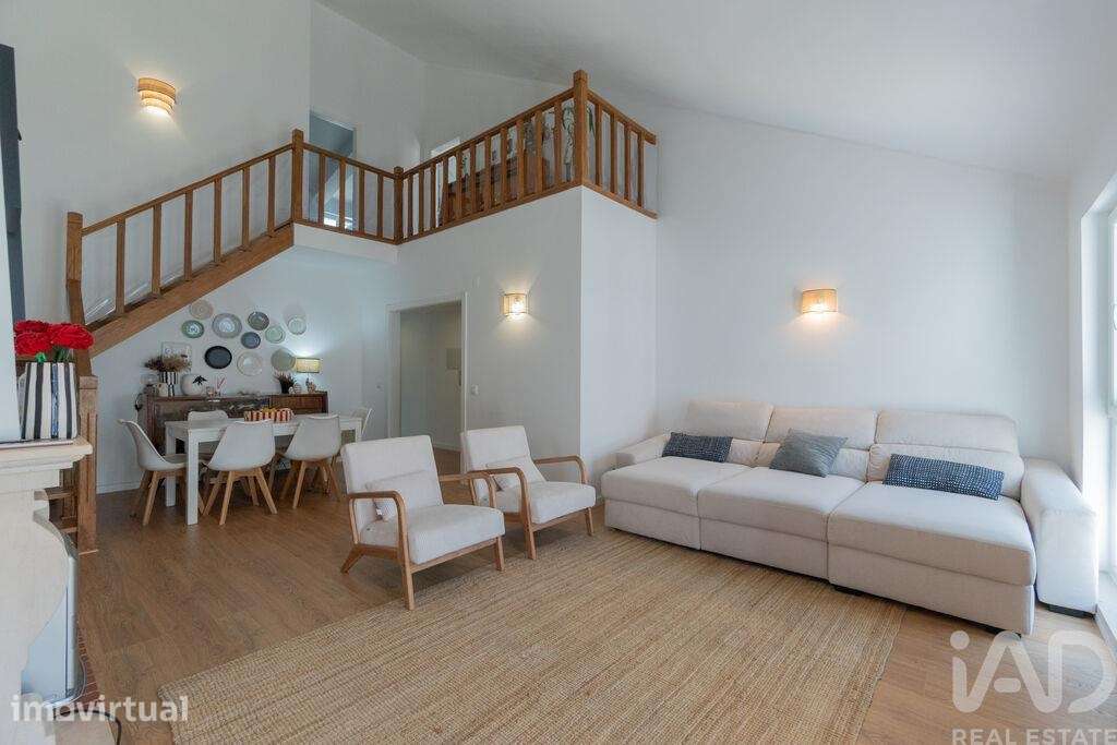 Duplex T4 em Quinta do Anjo - Grande imagem: 4/38