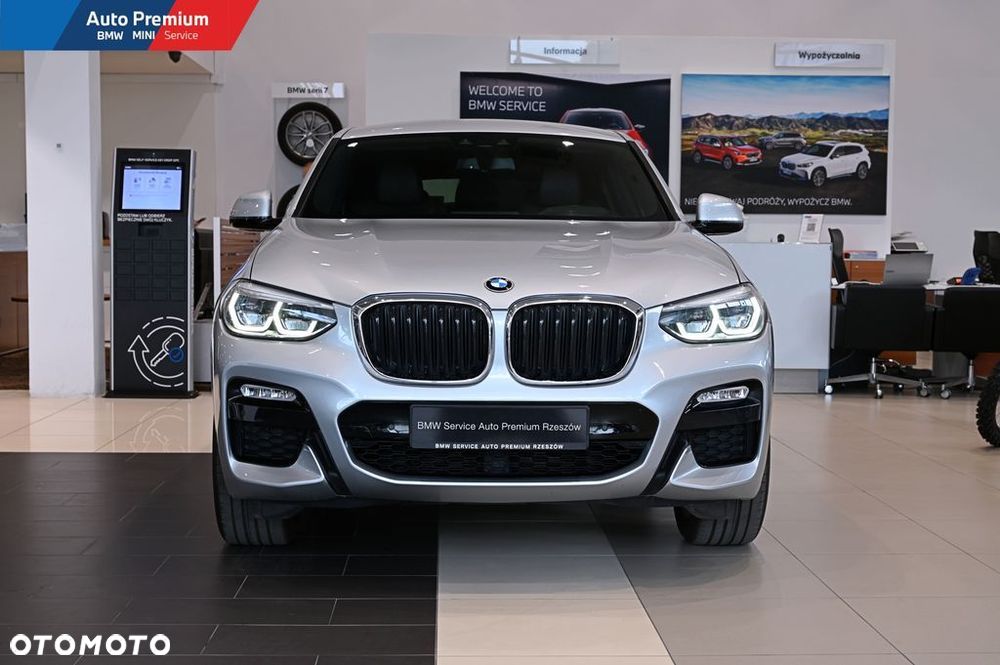 BMW X4 xDrive20i sport - 3
