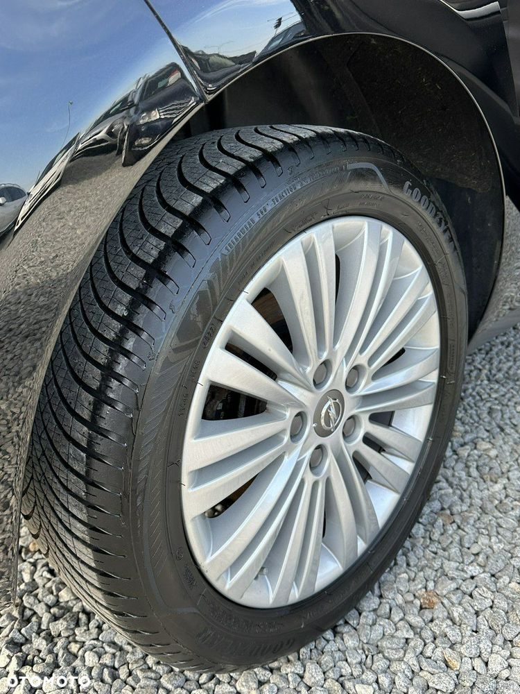 Opel Zafira - 24