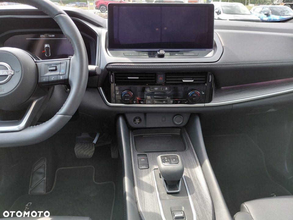 Nissan Qashqai - 10