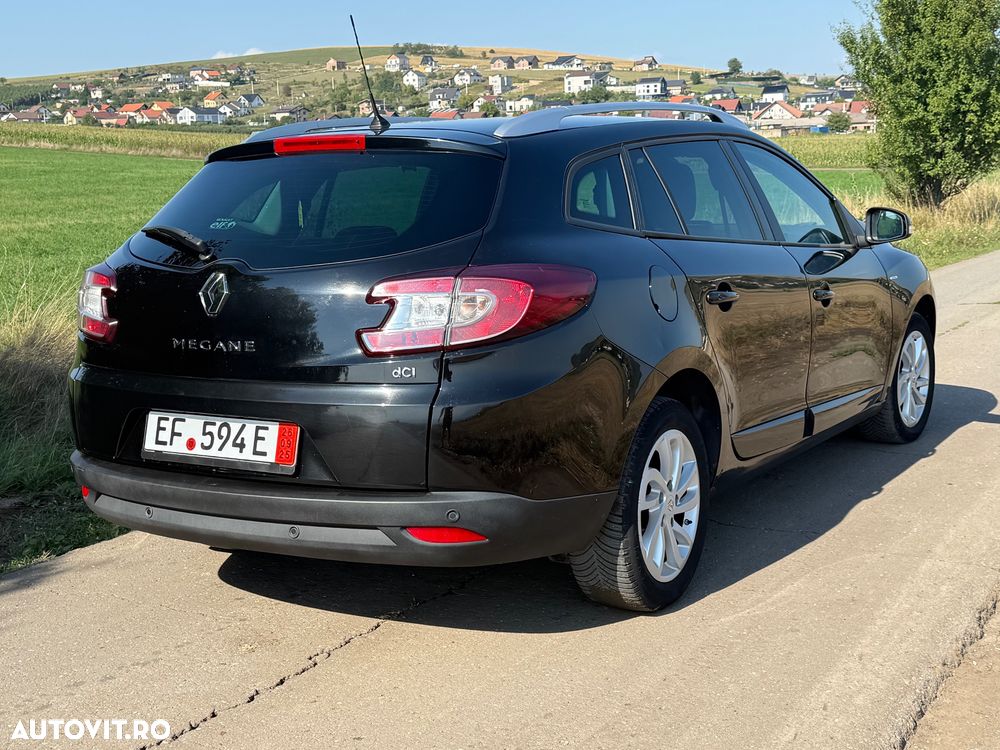 Renault Megane 1.5 dCi Dynamique Aut. - 4