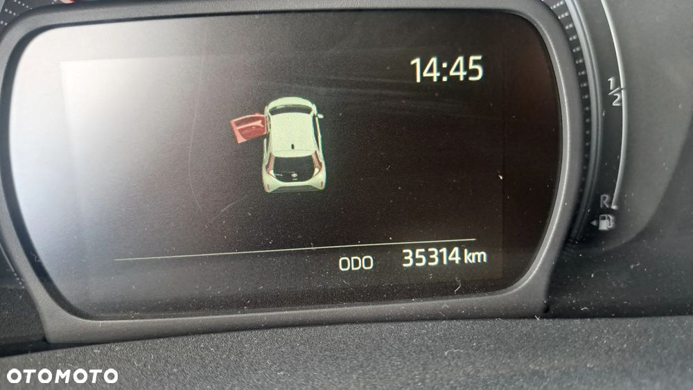 Toyota Aygo X - 10