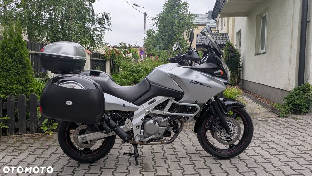 Suzuki V-STROM - 6