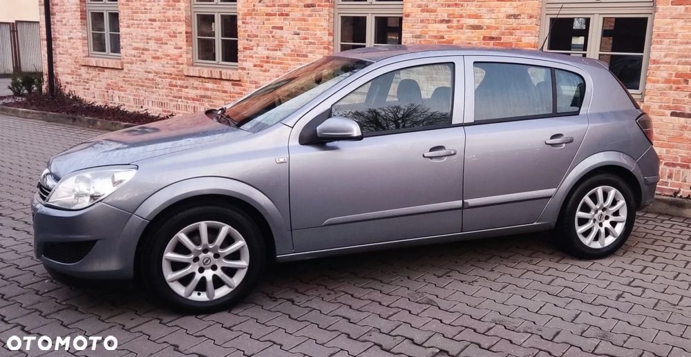 Opel Astra 1.7 CDTI Enjoy - 2