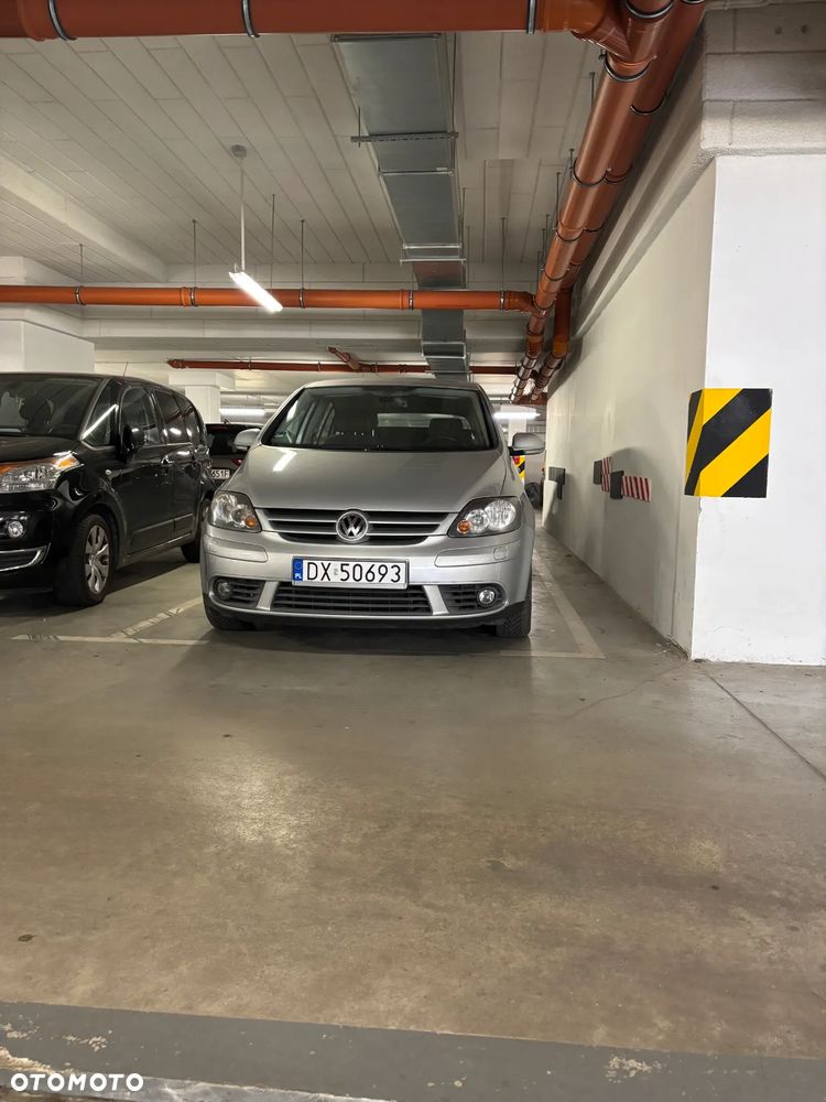 Volkswagen Golf Plus 1.9 TDI Comfortline - 1