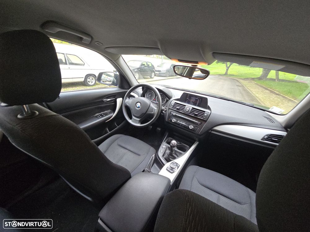 BMW 116 d EDynamics Line Urban - 28