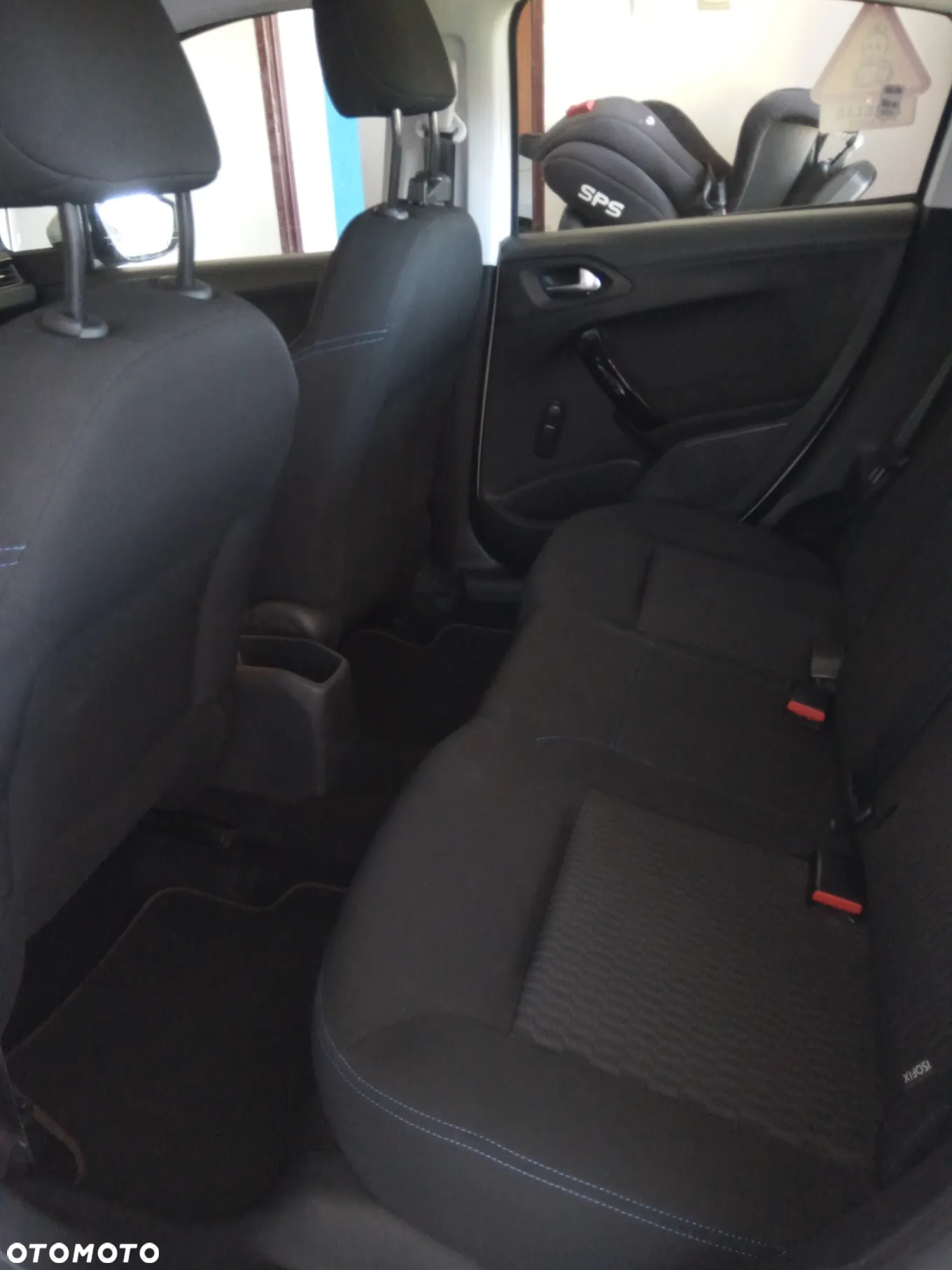 Peugeot 208 1.2 PureTech GPF Signature S&S - 16