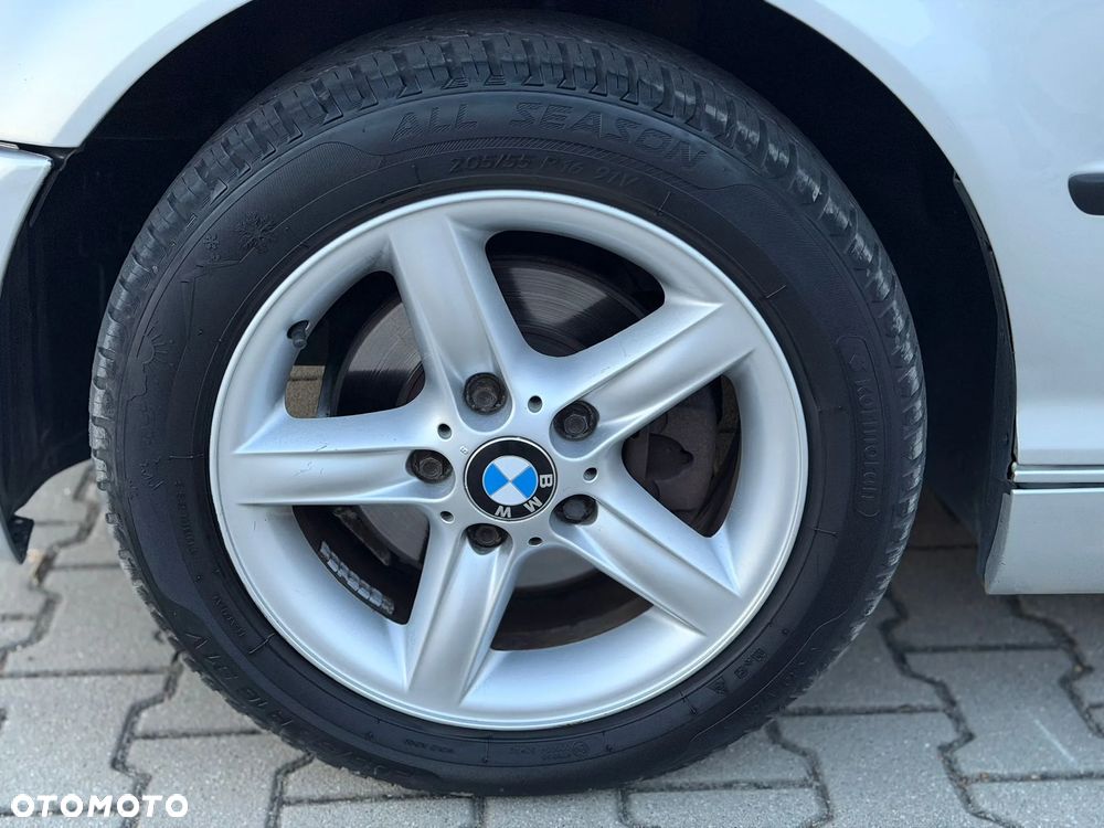 BMW Seria 3 318i - 14