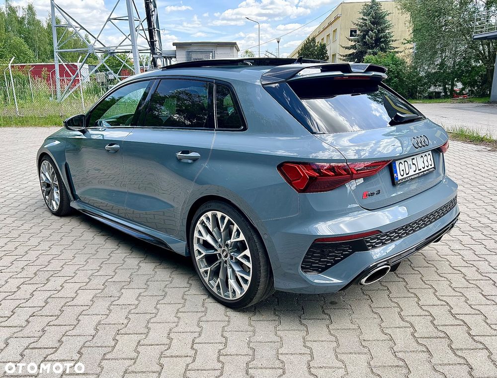 Audi RS3 Sportback - 19