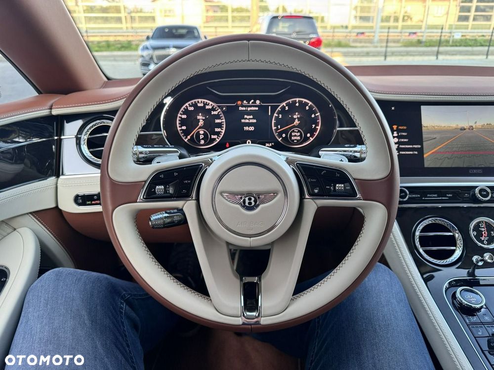 Bentley Continental GT - 25