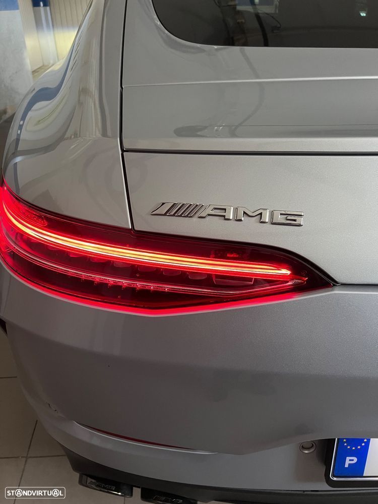 Mercedes-Benz AMG GT 43 4Matic+ Coupe Speedshift TCT 9G - 12