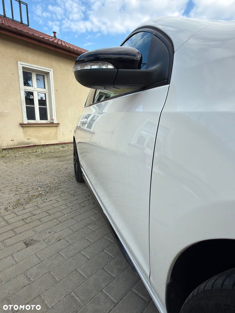 Volkswagen Golf 2.0 GTI - 17