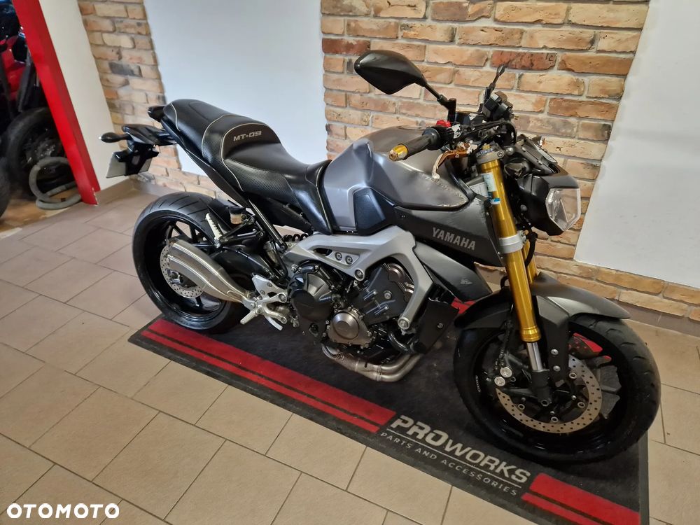 Yamaha MT - 2